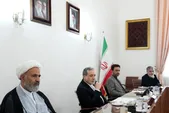 اعضای هیئت رئیسه مجمع استان‌های شرق کشور با وزیر امور خارجه دیدار کردند