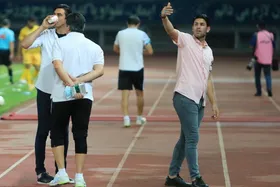بادامکی: پرسپولیسِ گل&zwnj;محمدی تک&zwnj;بعدی است