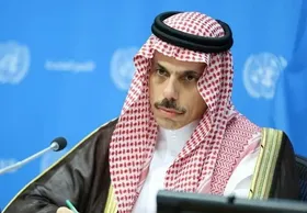 تأکید وزیر خارجه عربستان بر حمایت از آتش&zwnj;بس و بازسازی نوار غزه