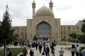 ملاهادی سبزواری؛ خادمی که استاد فلسفه از آب درآمد