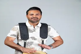 حمیدرضا نصرالهی، نوازنده و آهنگساز، با  قطعه چه کنم خواننده شد
