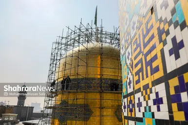 شست و شوی گنبد منور رضوی در آستانه سال نو و ماه مبارک رمضان