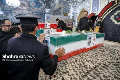 گزارش تصویری | وداع با پیکر مطهر ۴ شهید حمله رژیم صهیونی در حرم مطهر رضوی