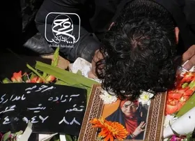 گریه دردناک &laquo;سجاد عبادی&raquo; همسر آزاده نامداری در مراسم ختم او + فیلم