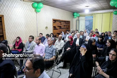 آغاز به کار ستاد‌های مرکزی انتخاباتی سعید جلیلی و مسعود پزشکیان در مشهد