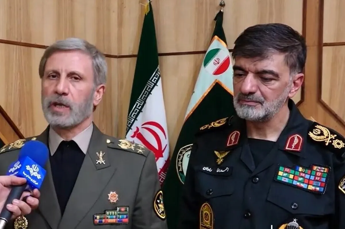 فرمانده کل ارتش: همه حافظان امنیت برای خنثی سازی توطئه دشمنان ایران آماده‌اند