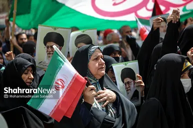 راهپیمایی ضدصهیونیستی نمازگزاران مشهدی و حمایت از عملیات وعده صادق سپاه