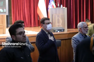 پرسش و پاسخ دانشجویان دانشگاه فردوسی با معاون رییس جمهور