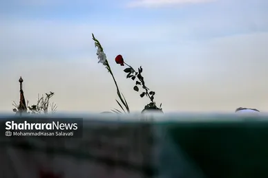 استقبال از پیکر مطهر ۱۲ شهید گمنام دفاع مقدس در فرودگاه هاشمی نژاد مشهد