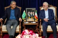 وزیر کشور در دیدار با همتای پاکستانی: هدف‌گذاری تجارت ۱۰ میلیارد دلاری ایران و پاکستان عملیاتی می‌شود