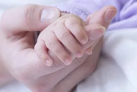 زایمان زودرس، عارضه مهم کمبود آب در زنان باردار