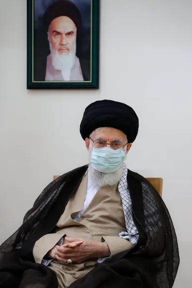 دریافت نوبت دوم واکسن ایرانی کرونا توسط مقام معظم رهبری