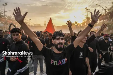 مسیر عاشقی | ظهر اربعین در کربلا (۱)