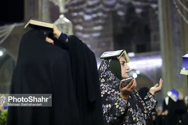 عکس| مراسم احیاء شب نوزدهم ماه رمضان در حرم مطهر رضوی (۱۱ فروردین ۱۴۰۳)