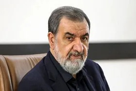 محسن رضایی: عقب&zwnj;نشینی از &laquo;راهبرد تنبیه متجاوز&raquo; نه ممکن است نه جایز