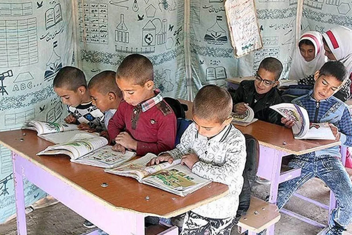 تأکید بر بهره‌مندی دانش‌آموزان روستاهای محروم از آموزش‌های نوین و دیجیتال