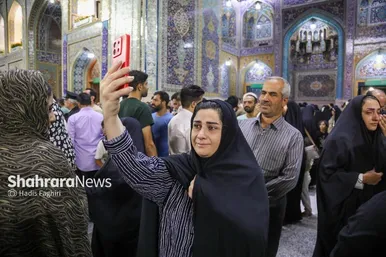 گزارش تصویری | حال و هوای حرم مطهر رضوی در شب میلاد پیامبر اکرم