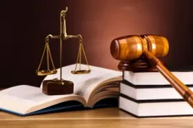 پرسش حقوقی بانوان | قانون چه دیدگاهی درباره پرداخت حق نفقه دارد؟