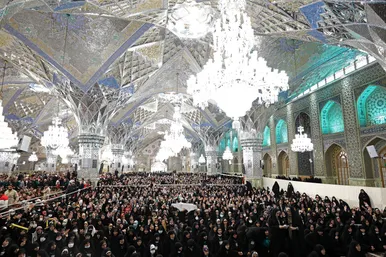 حضور و سخنرانی رهبر انقلاب در اجتماع زائران و مجاوران حرم مطهر رضوی