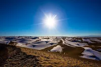 ویدئو| کویر برفی مرنجاب آران بیدگل در اصفهان
