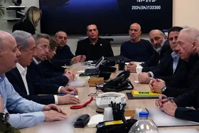 روزنامه &laquo;هاآرتص&raquo;: مقامات اسرائیلی به این نتیجه رسیدند که جنگ غزه باید تمام شود