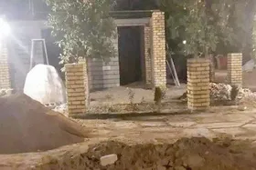 دخل وتصرف غیرقانونی یک گروه فیلم &lrm;برداری در یک باغ قدیمی در شیراز