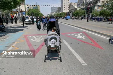 مشهد در ماتم رئیس جمهور شهید (۱)