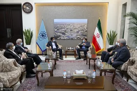 شهردار مشهد: یکی از اهداف ما بازگرداندن اصناف به جایگاه واقعی آنان است