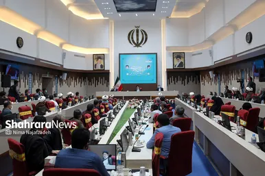 نشست رئیس جمهور با فعالان فرهنگی خراسان رضوی