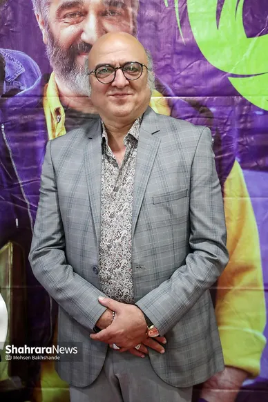 گزارش تصویری | اکران مردمی فیلم «ناجورها» در سینما هویزه مشهد