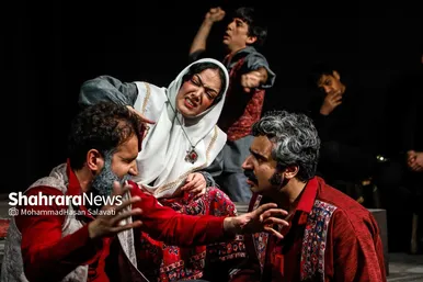 گزارش تصویری | نمایش «شارمالی گل»