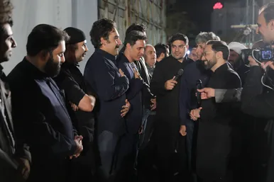 عکس‌هایی از شهید مالک رحمتی در حرم امام‌رضا(ع)