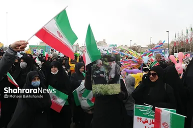 گزارش تصویری حضور باشکوه مردم مشهد در راهپیمایی ۲۲ بهمن