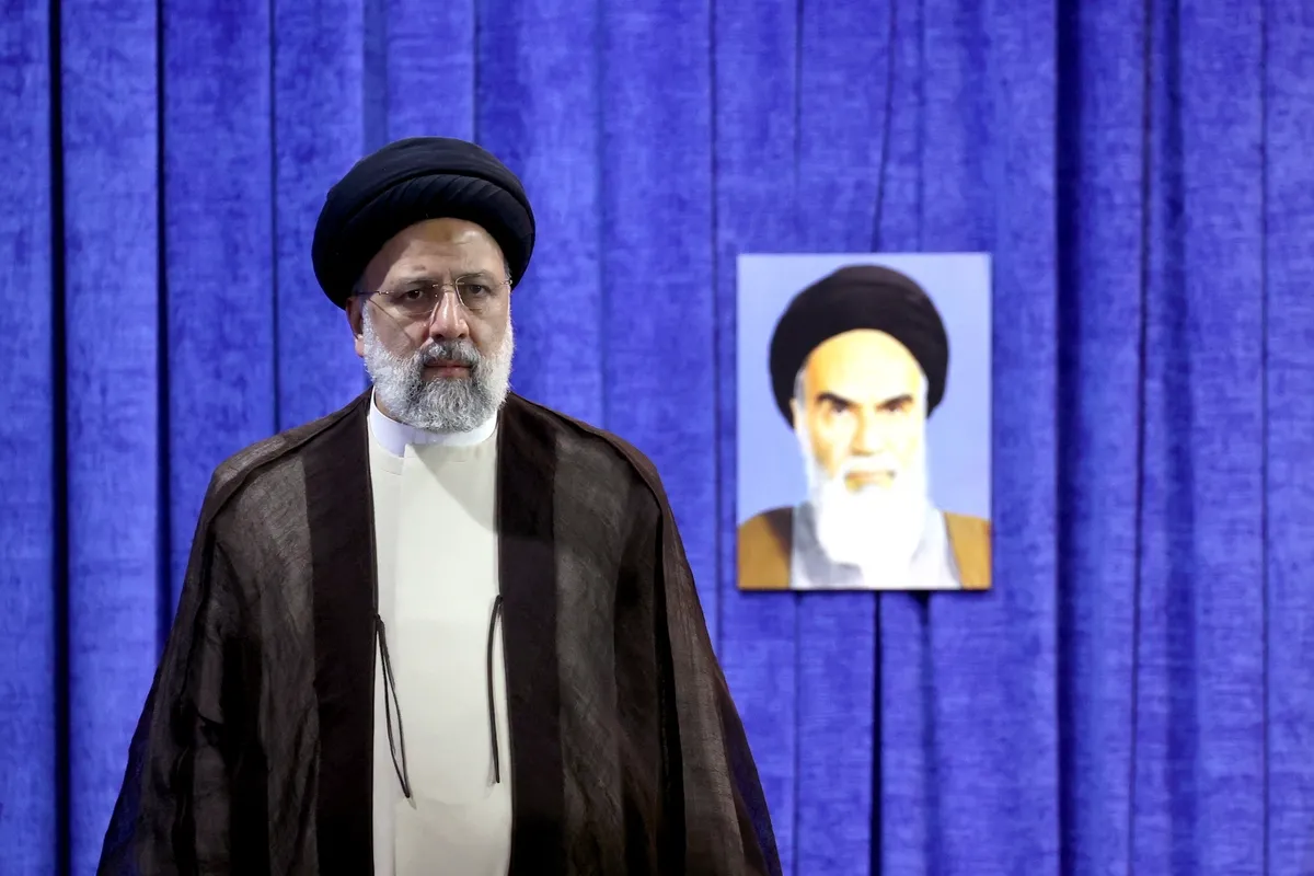رئیس‌جمهور‌: رتبه‌بندی معلمان برای ارتقای منزلت و کیفیت کار تعلیم و تربیت اجرا شد| به هیچ مدیری چک سفید امضا ندادیم