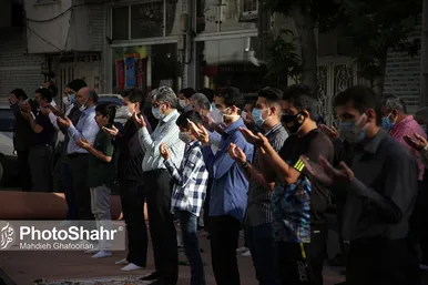 اقامه نماز عید سعید فطر در حرم مطهر امام رضا(ع)