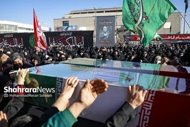 گزارش تصویری | اجتماع عزاداران فاطمی و تشییع پیکر مطهر ۱۳ شهید گمنام دوران دفاع مقدس در مشهد