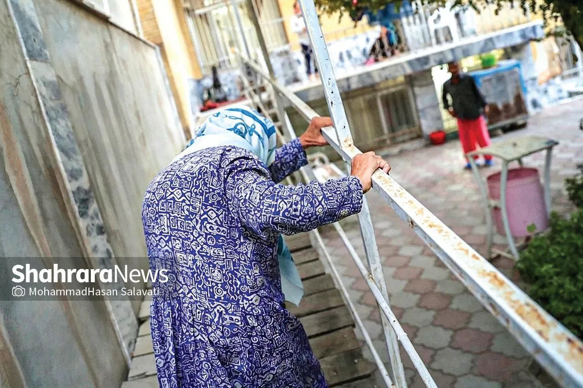 یک سوم سال خوردگان بی‌بهره از شبکه حمایت‌های بیمه‌ای و حمایتی | سالمندی بدون پشت وپناه