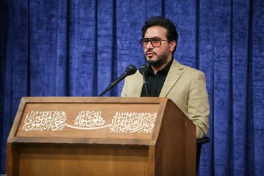 گزارش تصویری | مراسم بزرگداشت شهدای جنگ تحمیلی اخیر با حضور رهبر انقلاب اسلامی