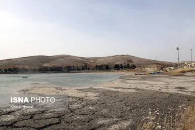 گزارش تصویری | کم آبی «سراب نیلوفر» همچنان ادامه دارد