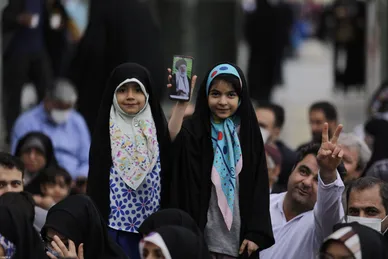 حضور و سخنرانی رهبر انقلاب در اجتماع زائران و مجاوران حرم مطهر رضوی- ۲