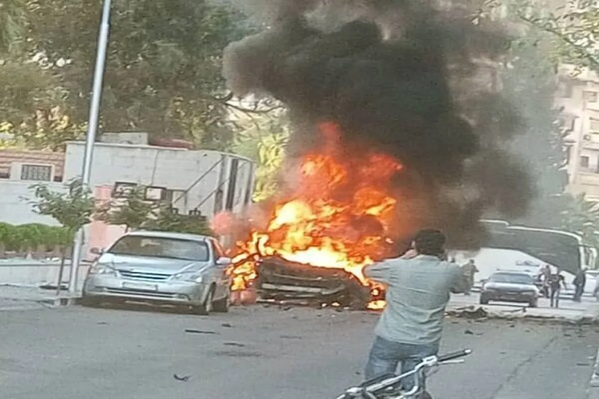 بمب گذاری و انفجار خودرو در نزدیکی محل اقامت مکرون در دمشق + ویدئو (۱۶ تیر ۱۴۰۵)