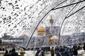 ویدئو| برف روبی روی پشت بام حرم امام رضا (ع)