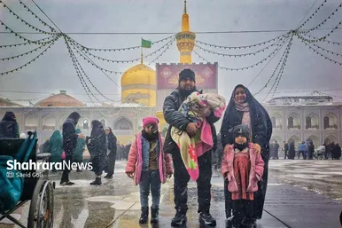 گزارش تصویری | یک روز برفی در حرم مطهر امام رضا(ع) - ۲۱ بهمن ۱۴۰۳