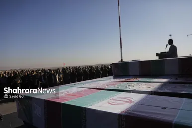 گزارش تصویری | مراسم استقبال از پیکر‌های مطهر ۱۴ شهید گمنام دفاع مقدس در مشهد (۶ آذر ۱۴۰۳)