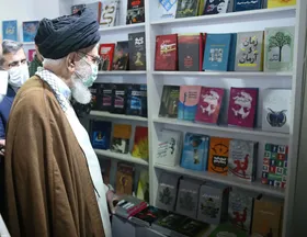 اینجا خانه من است| روایت بازدید سه ساعته رهبر انقلاب از سی&zwnj;و&zwnj;چهارمین نمایشگاه کتاب