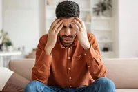 چرا در زمستان بیشتر دچار احساس خستگی و استرس می‌شویم؟