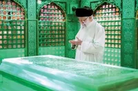 ویدئو | رهبر شهید انقلاب: ایران، ایران امام رضاست، مشهد قله شکوه معنوی این کشور است