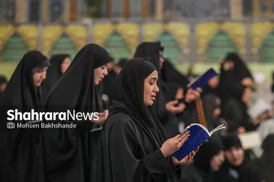 گزارش تصویری | مراسم احیای اولین شب قدر در حرم مطهر امام رضا (ع)