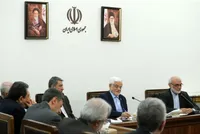 عارف: وحدت و انسجام مردم، کار دشمن را تمام کرد