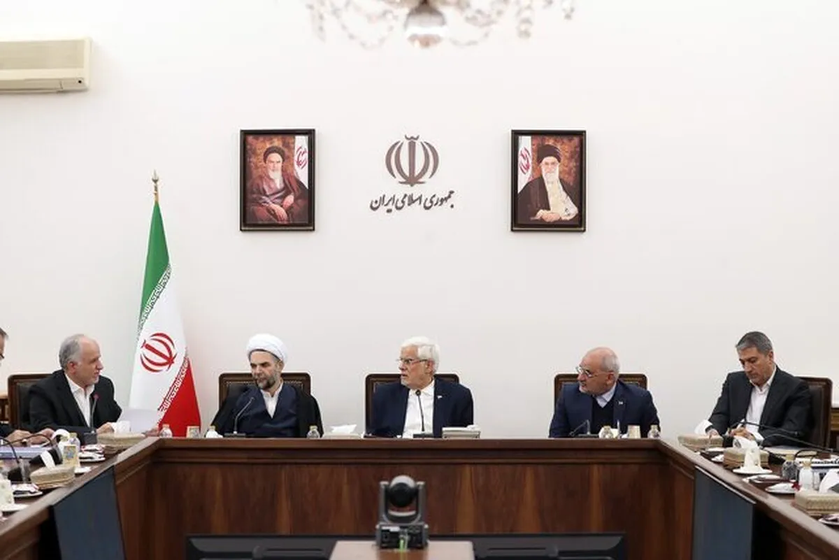 جلسه مشترک معاونان اول قوای مجریه و قضائیه به میزبانی دولت برگزار شد